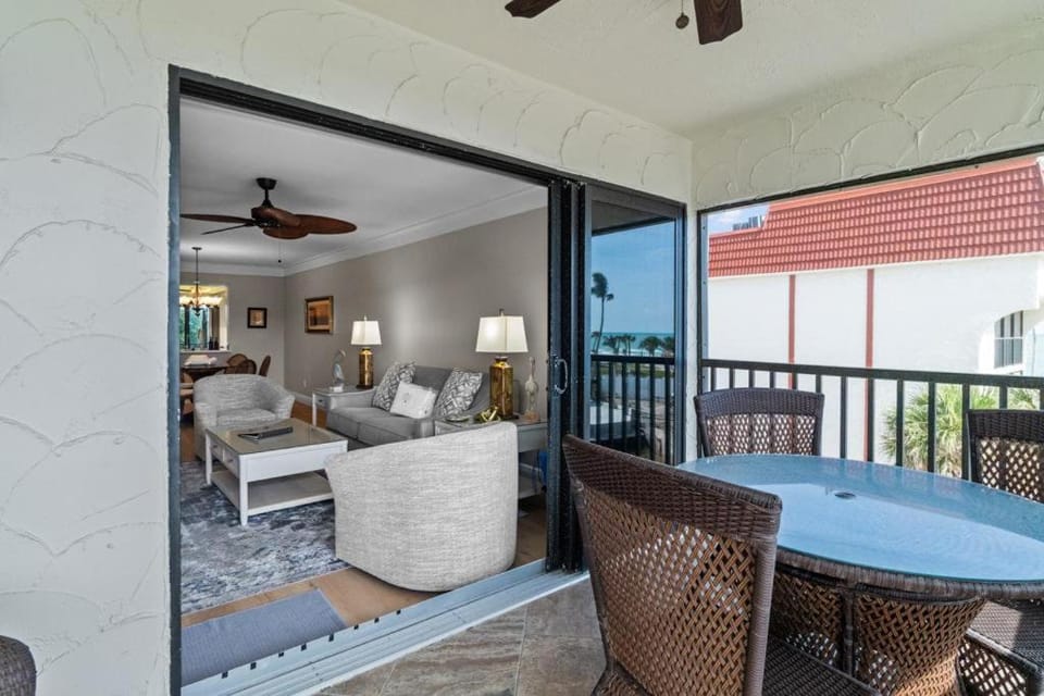 Pointe Santo D37 House in Sanibel Island
