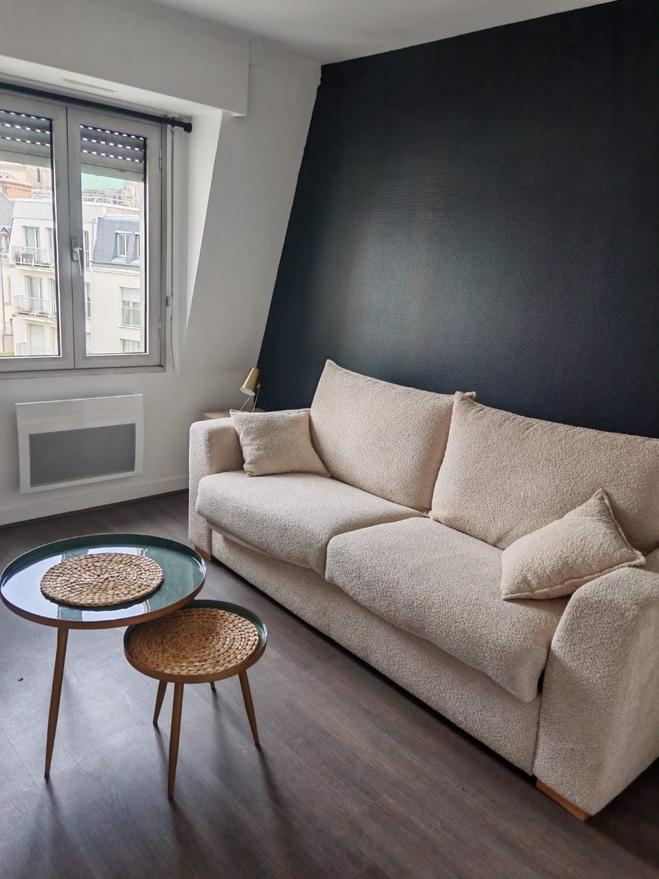 Communal lounge/ TV room, Living room, Seating area