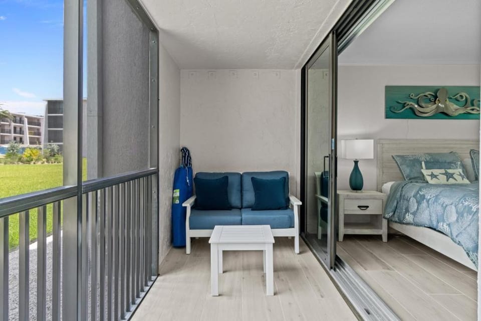 Sundial J101 House in Sanibel Island