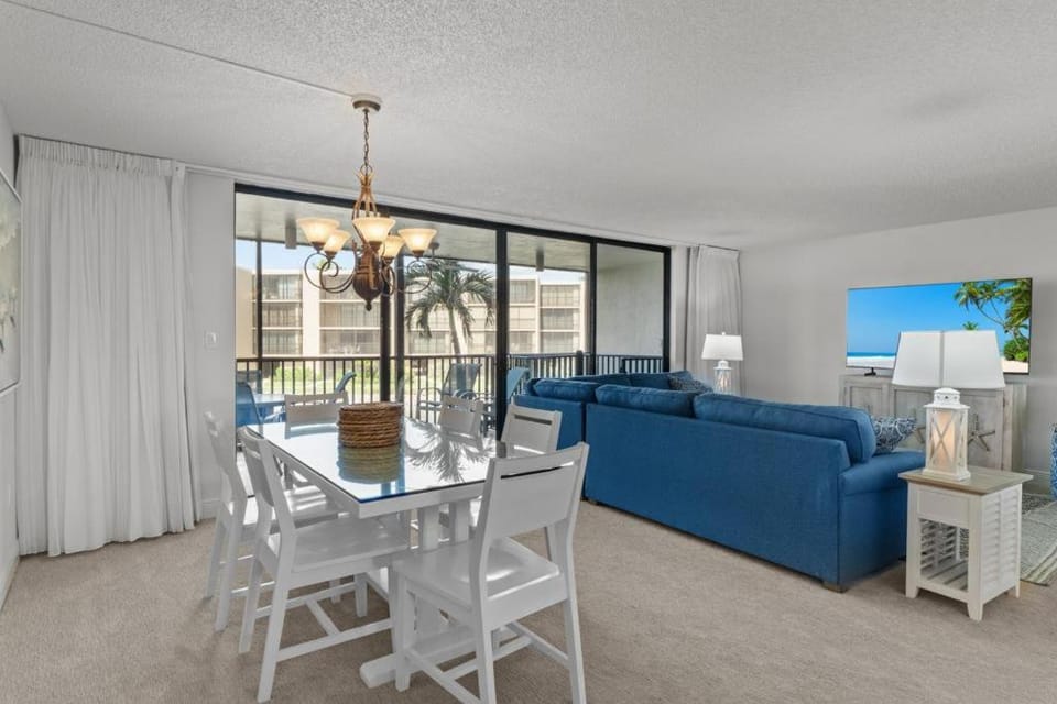 Sundial T203 House in Sanibel Island