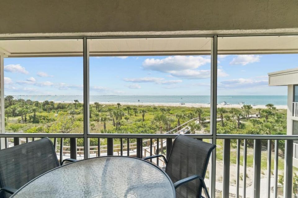 Shell Island Beach Club 6D House in Sanibel Island