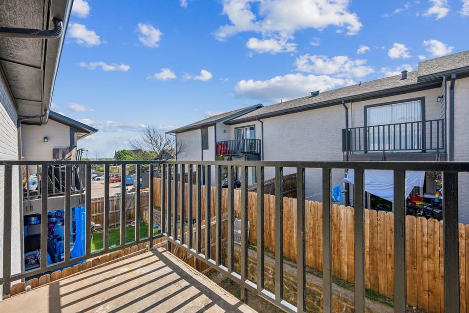 The Chandler 1221 I Comfy 2 Bed 2 Bath Apartment in Grand Prairie