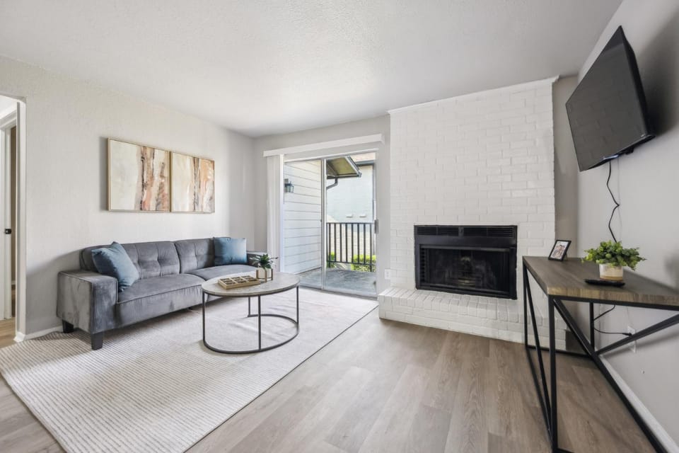 The Chandler 421 I Spacious 1 Bed 1 Bath Apartment in Grand Prairie