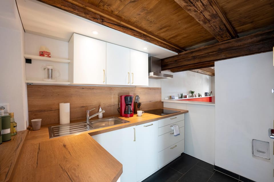 dishwasher, oven, stove, kitchen