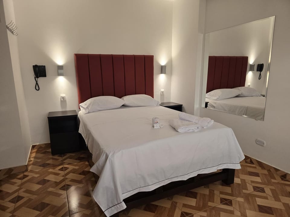 Bed, Photo of the whole room