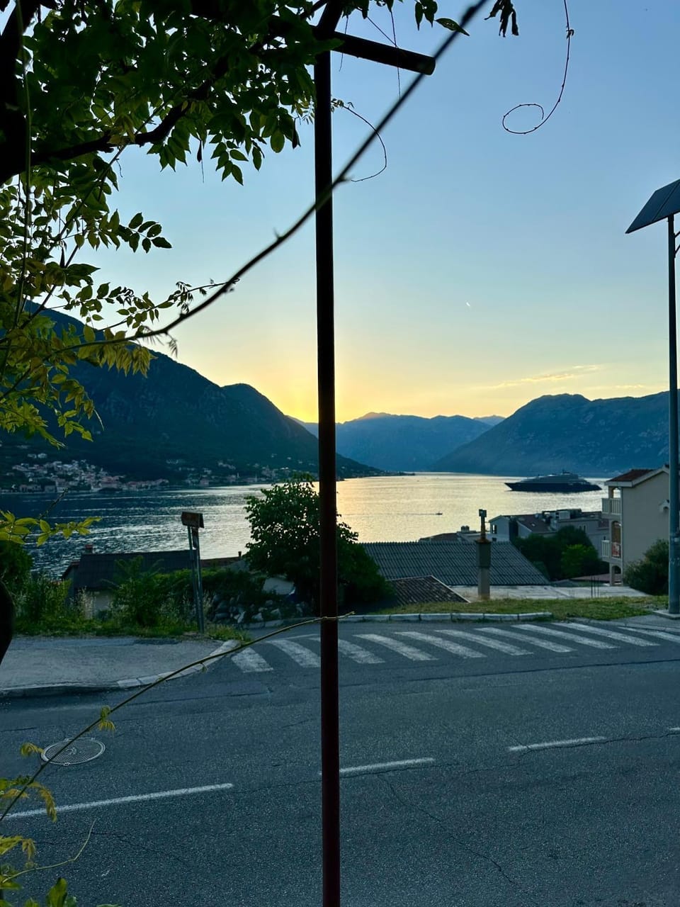 Neighbourhood, Natural landscape, Sea view