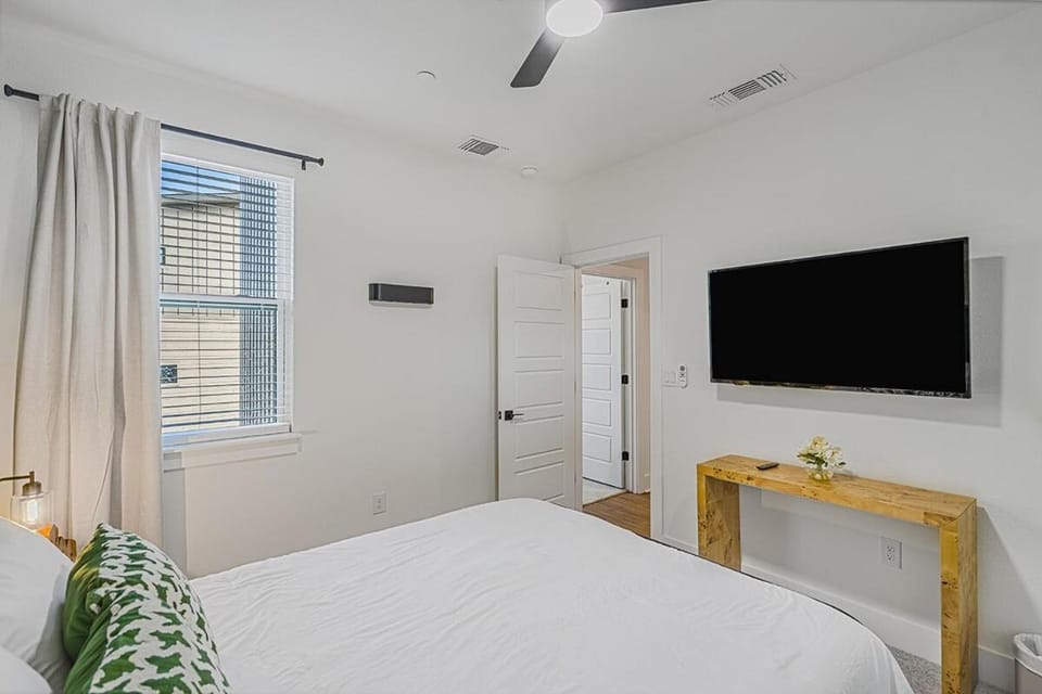 Perfect Austin Townhome,12 min to Downtown House in Austin