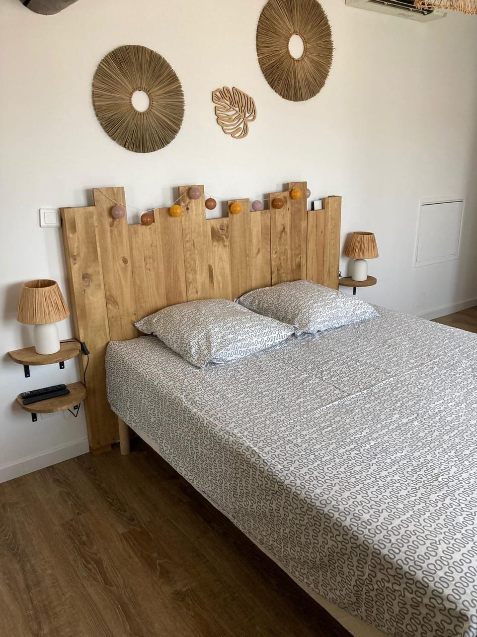 Les Elles du Moulin Avec Piscine House in Vedène