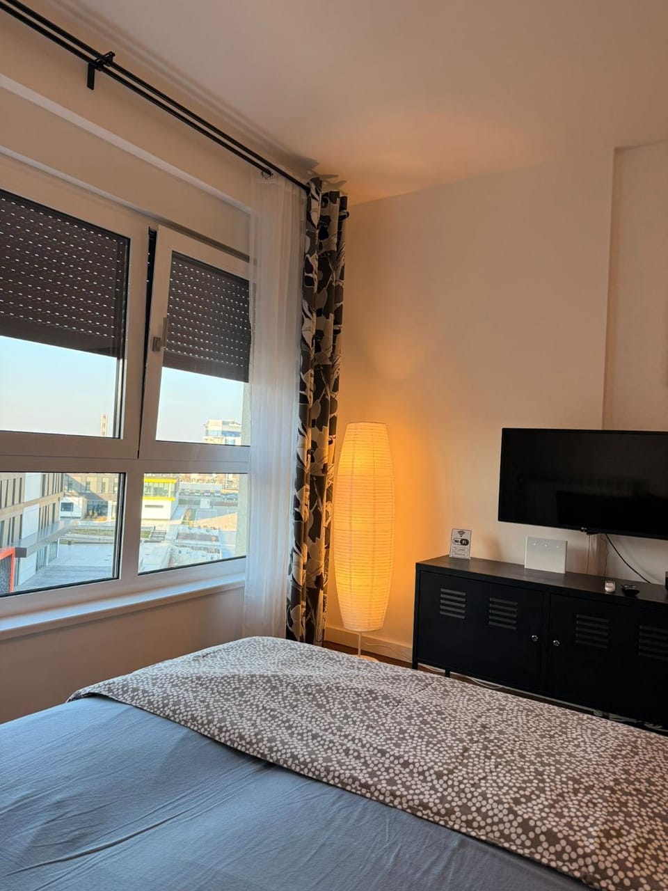 Bed, View (from property/room)