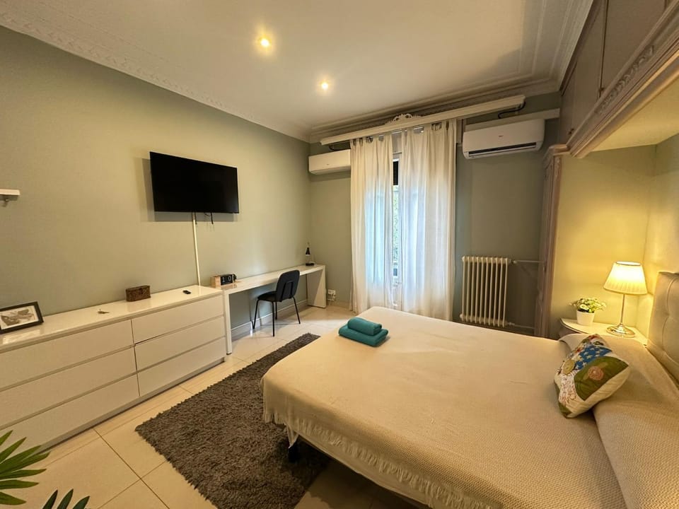 Rooms Granvia Bed and Breakfast in Barcelona