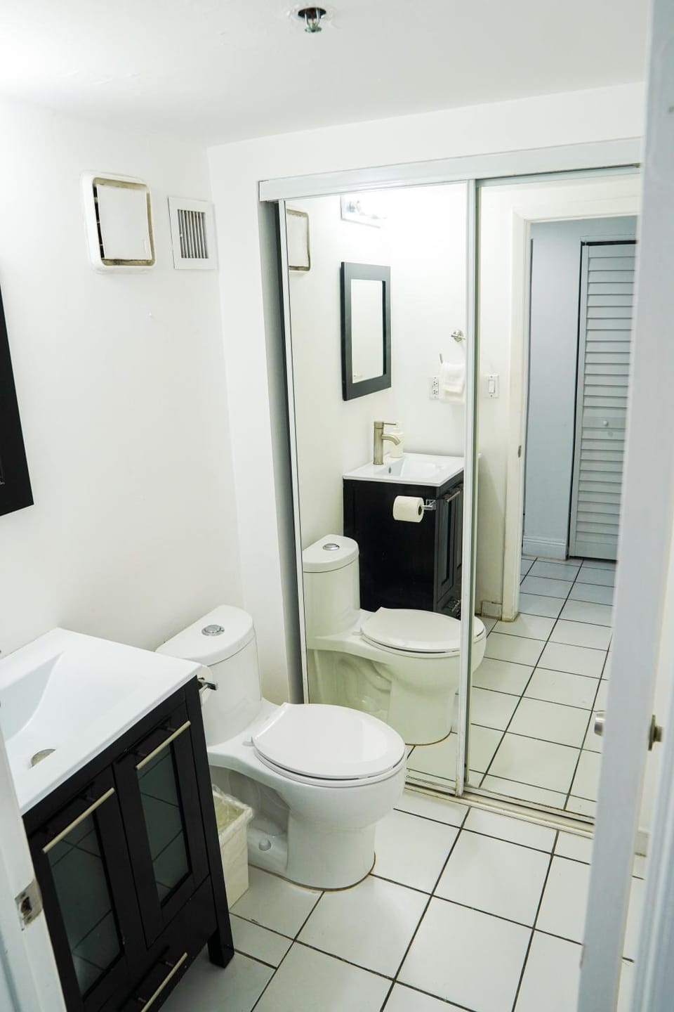 Shine Suites Balcony Duplex 5 Apartment in Miami Beach