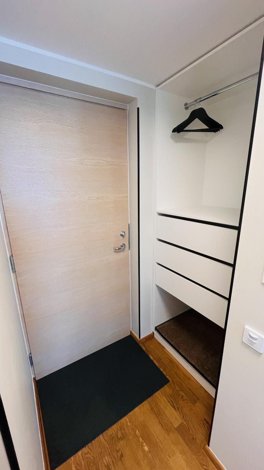 locker