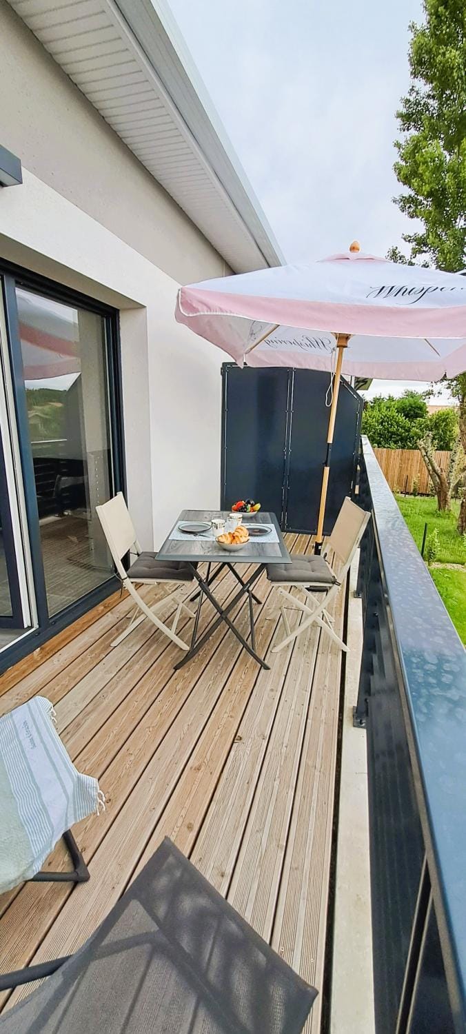 Patio, Balcony/Terrace