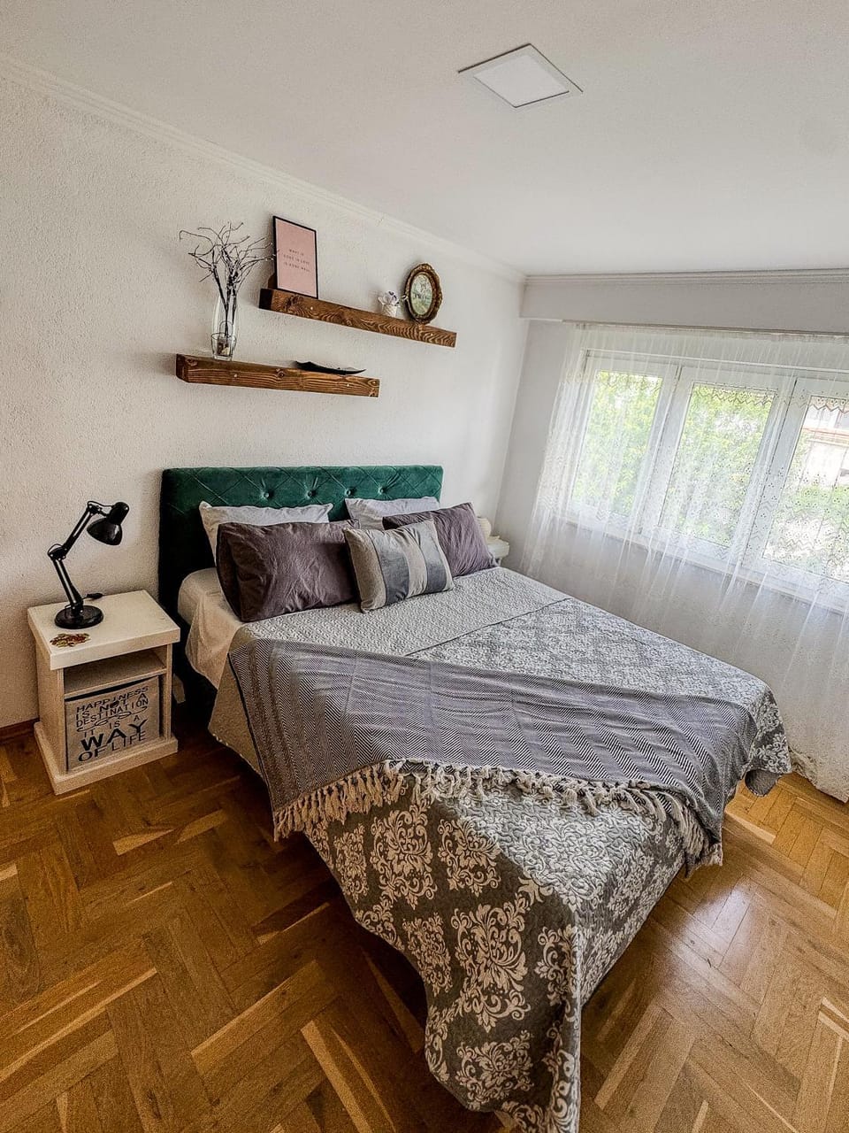 Bed, Bedroom