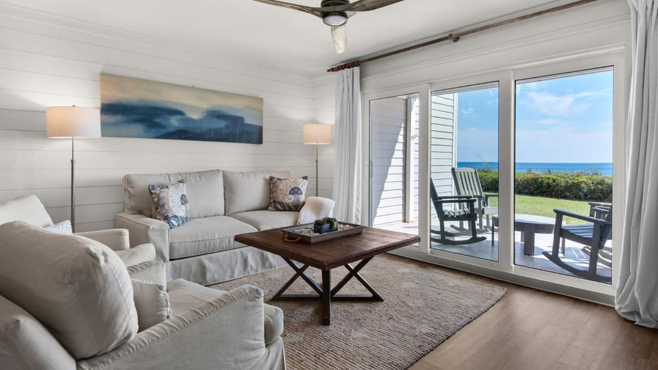 Seashadows Townhomes 4 House in Seacrest