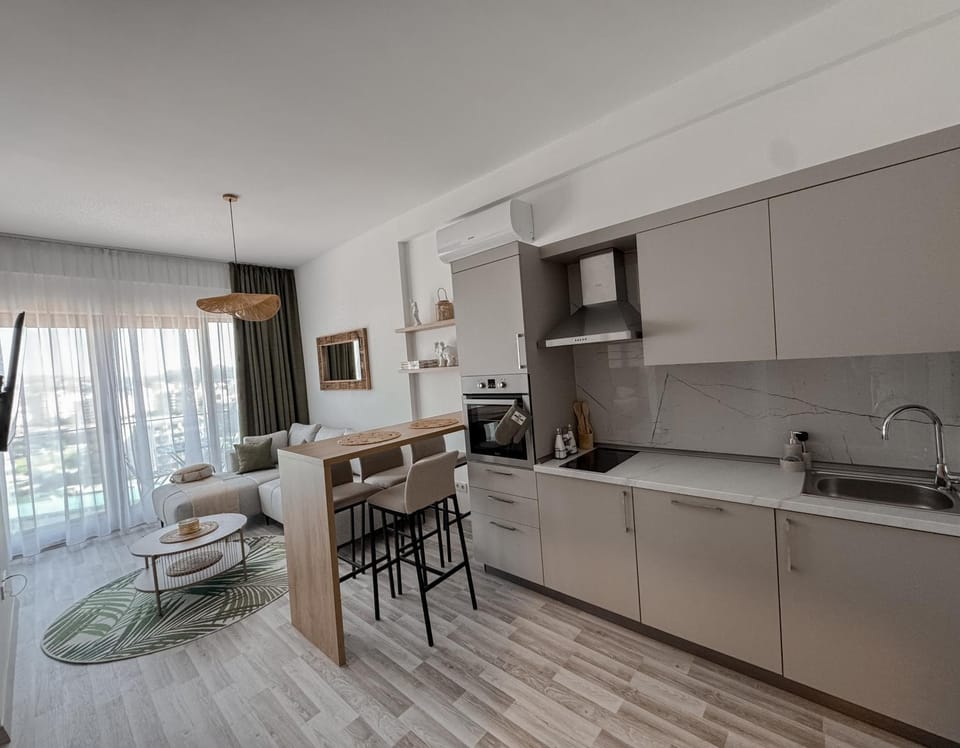 Kitchen or kitchenette, Living room, Dining area