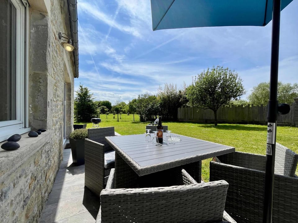 Au Ptit Gardin - 10 minutes from Utah Beach House in Normandy