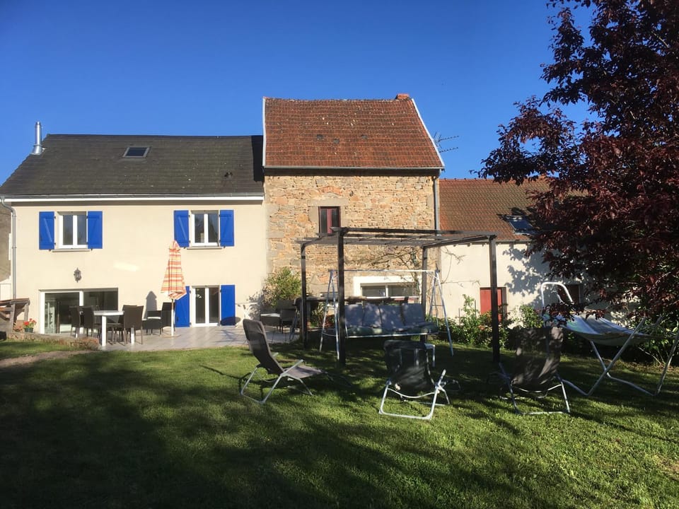 Property building, Garden