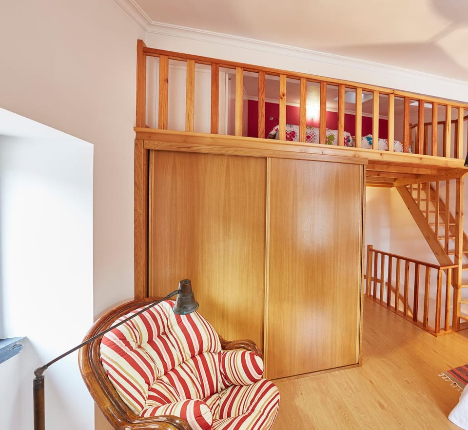 bunk bed
