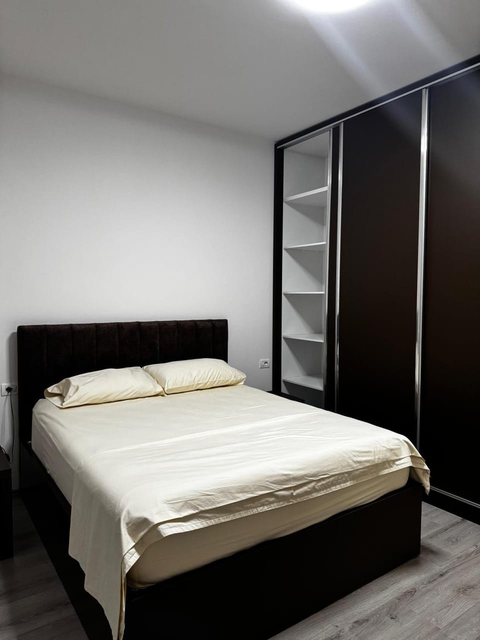 Bedroom, wardrobe