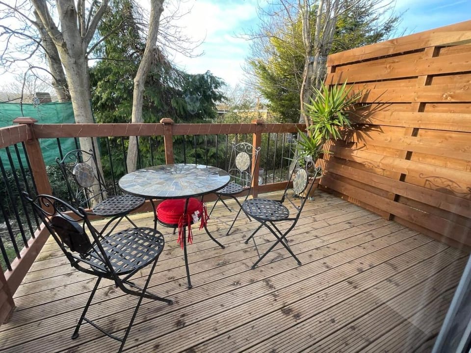 Day, Balcony/Terrace