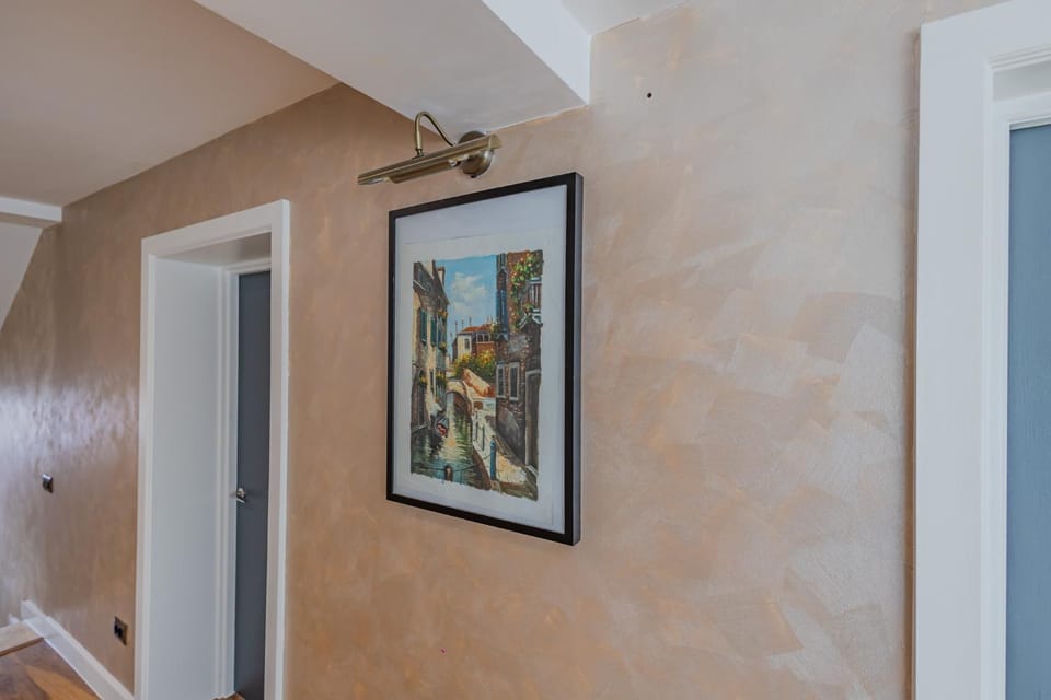 Decorative detail