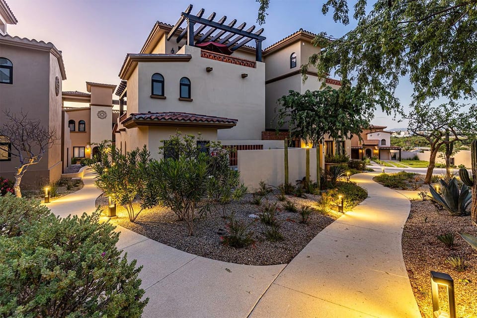 Cozy 2 BR at Mavila Gym & Resort Access House in Cabo San Lucas