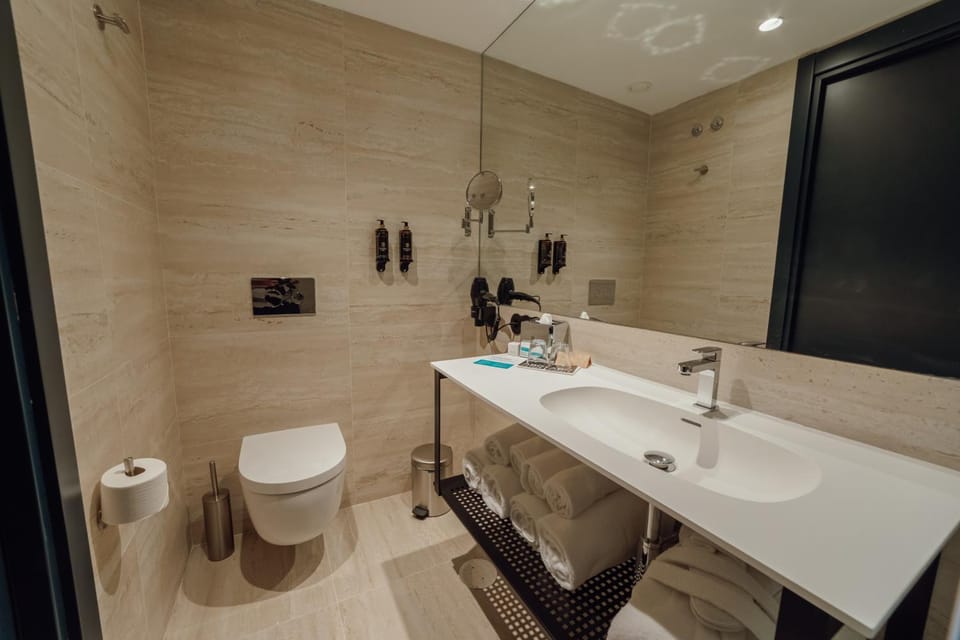 Toilet, Bathroom