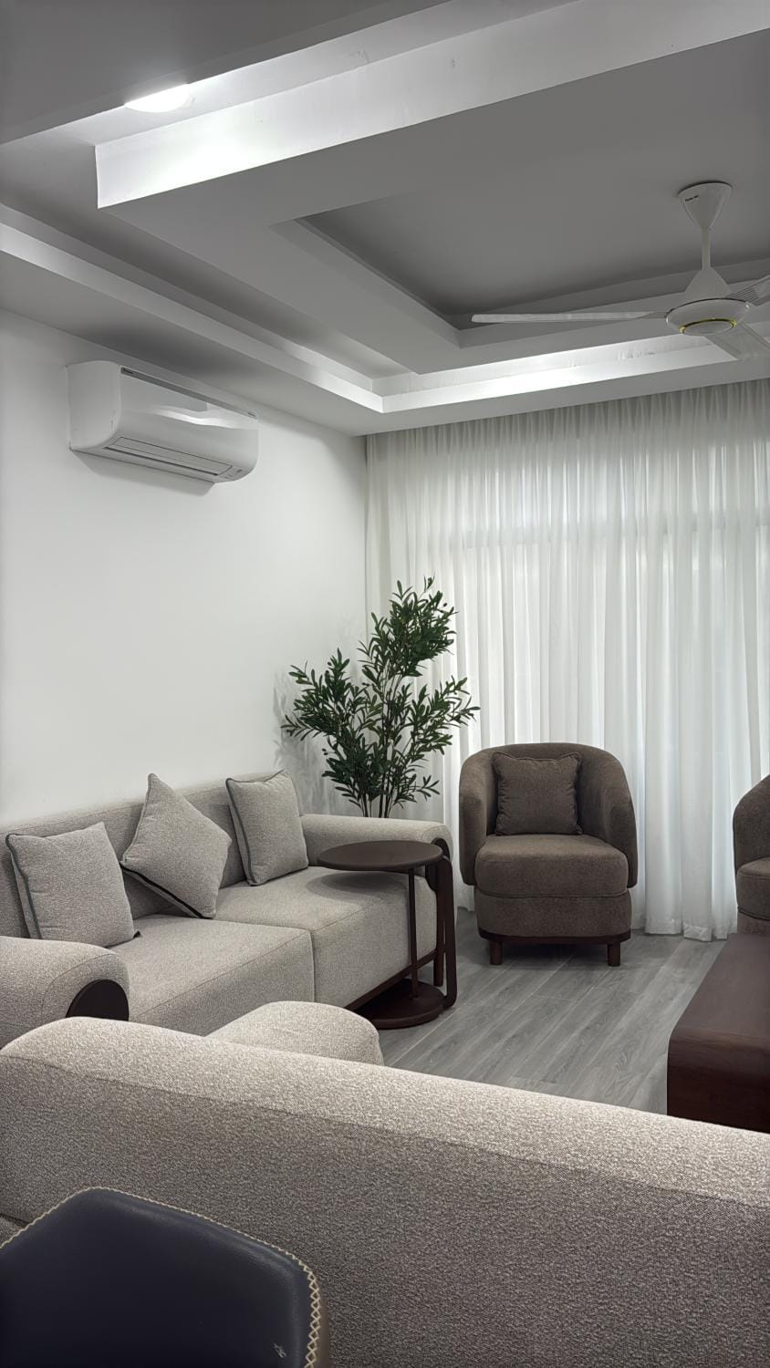 Living room, Seating area, air conditioner