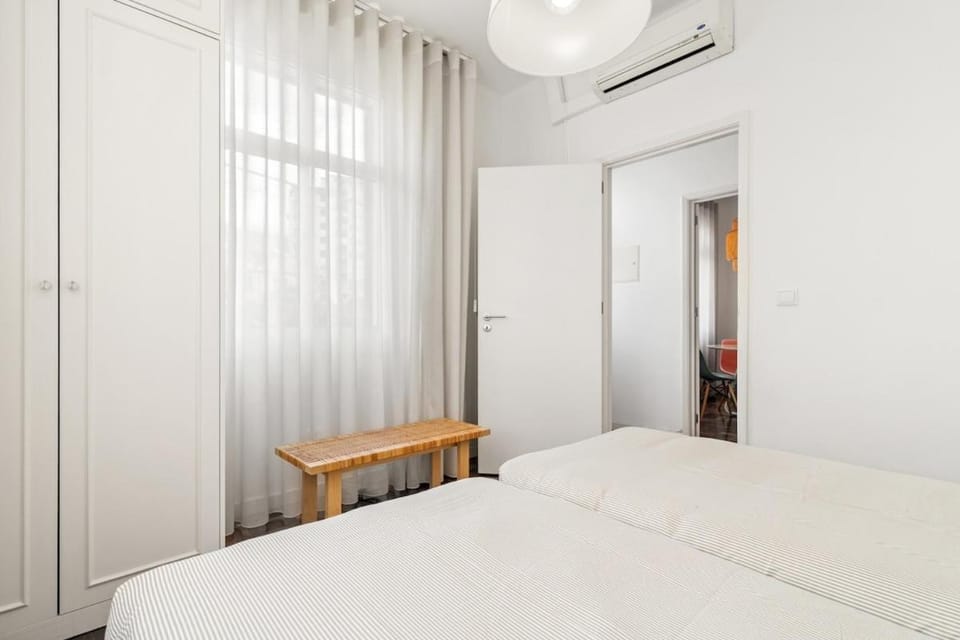 Live, Love and Laugh Apartment in Funchal