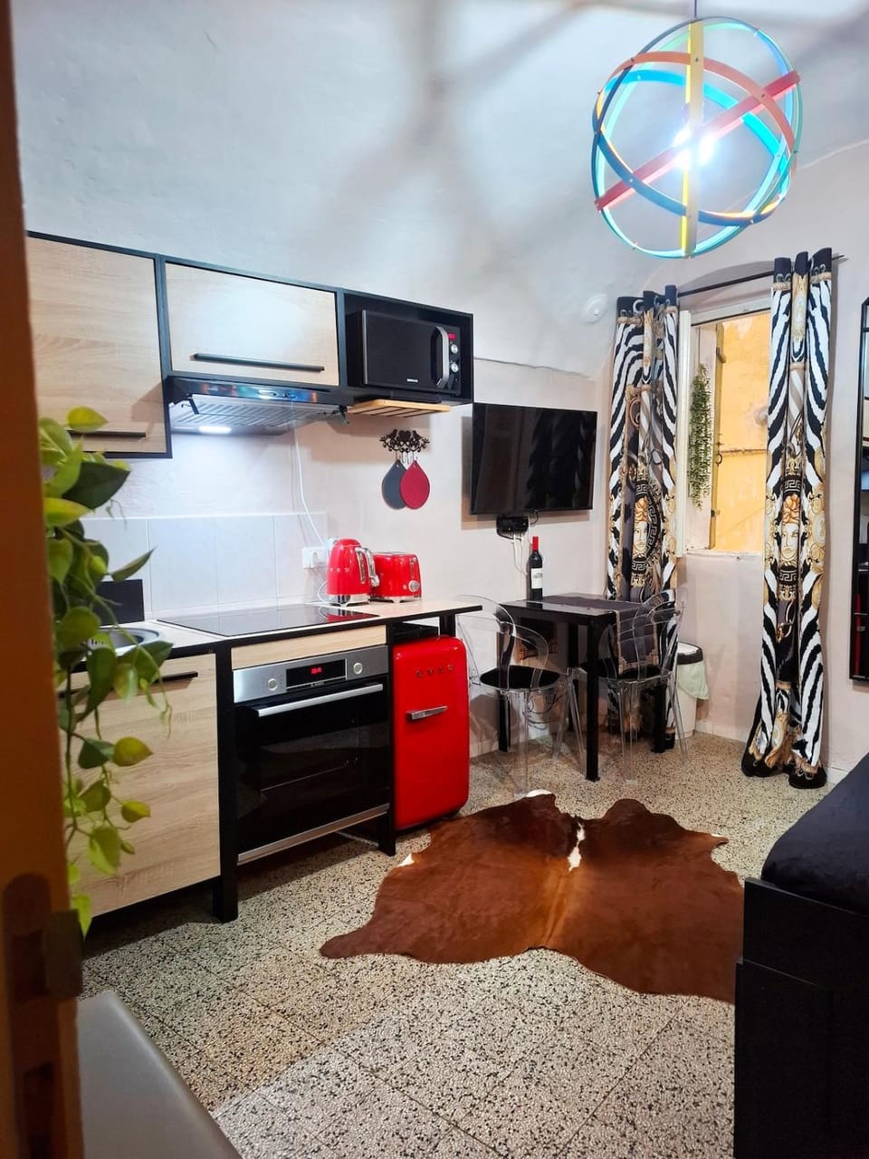 TV and multimedia, Living room, Seating area