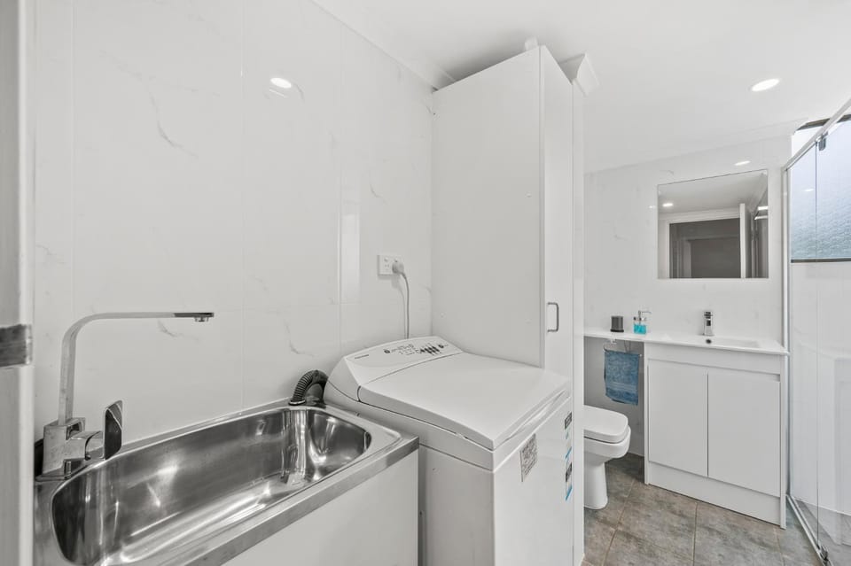 laundry, washing machine