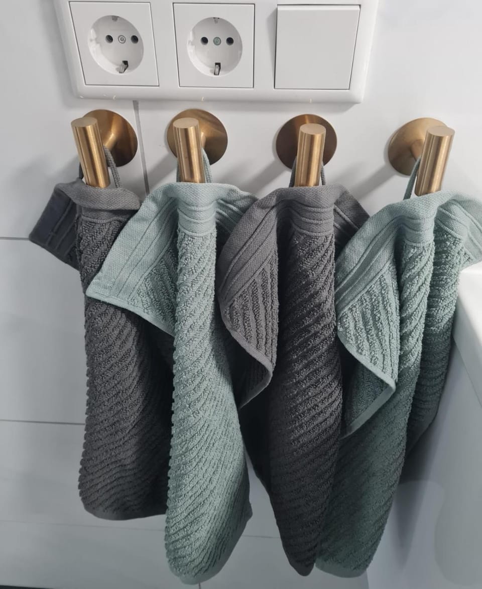 Bathroom, towels, towels