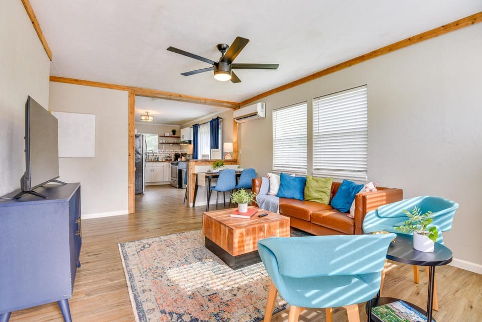 5 Mi to Dtwn Tulsa: Pet-Friendly Home! House in Tulsa