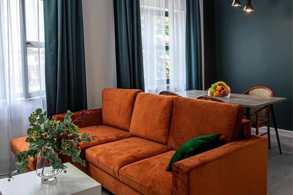 Living room, Photo of the whole room, Seating area