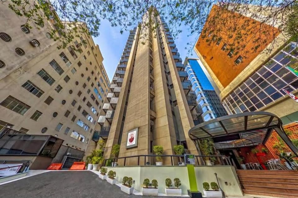 Property building, Day, Neighbourhood, City view, Street view, Location