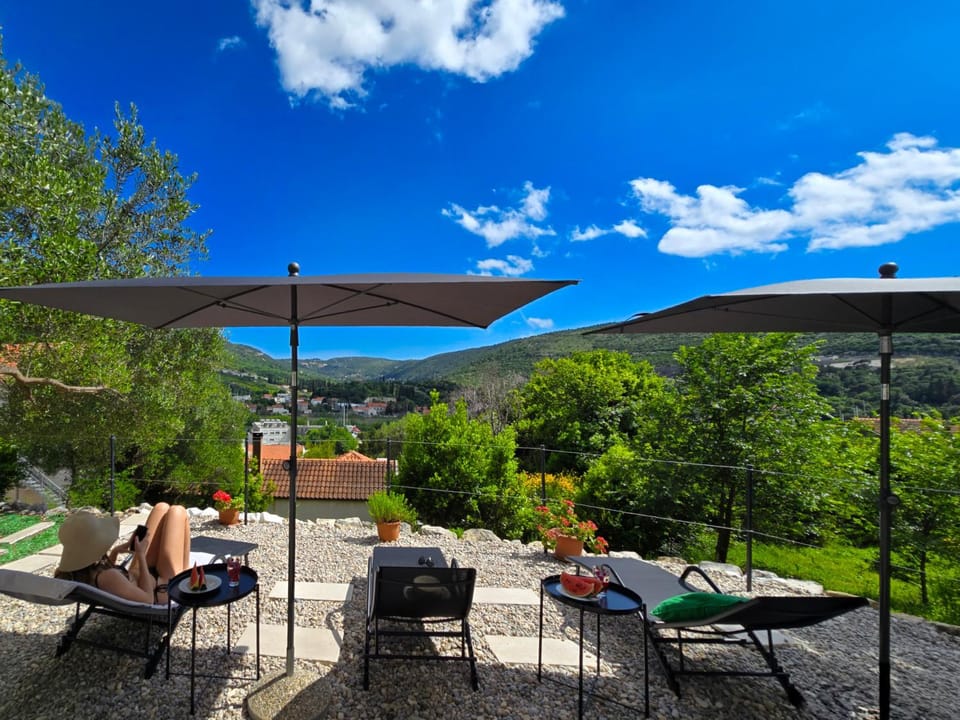 Day, Natural landscape, sunbed