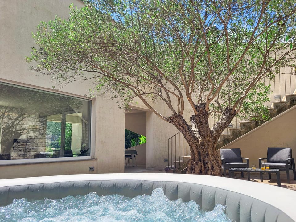 Day, Natural landscape, Garden, Pool view