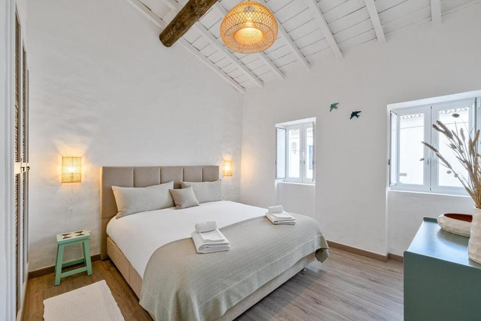 Teal and Green - Alqueva Country House House in Évora District, Portugal