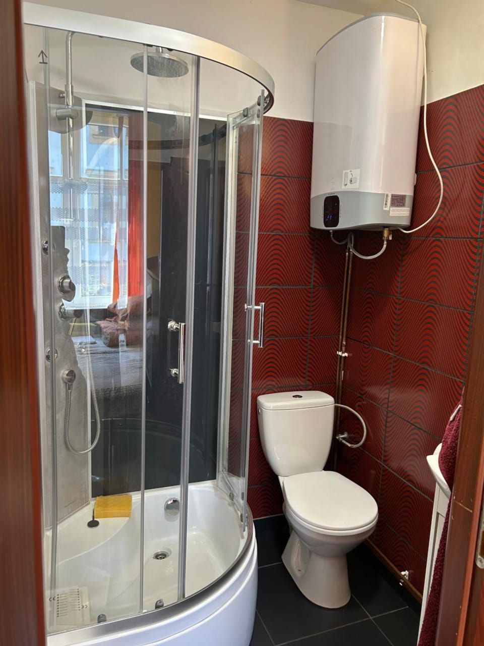 Shower, Toilet, Bathroom