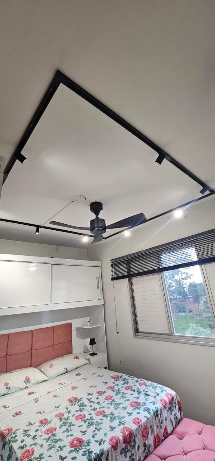 Quarto em apartamento compartilhado no Jabaquara para mulheres e casal Apartment in São Bernardo do Campo