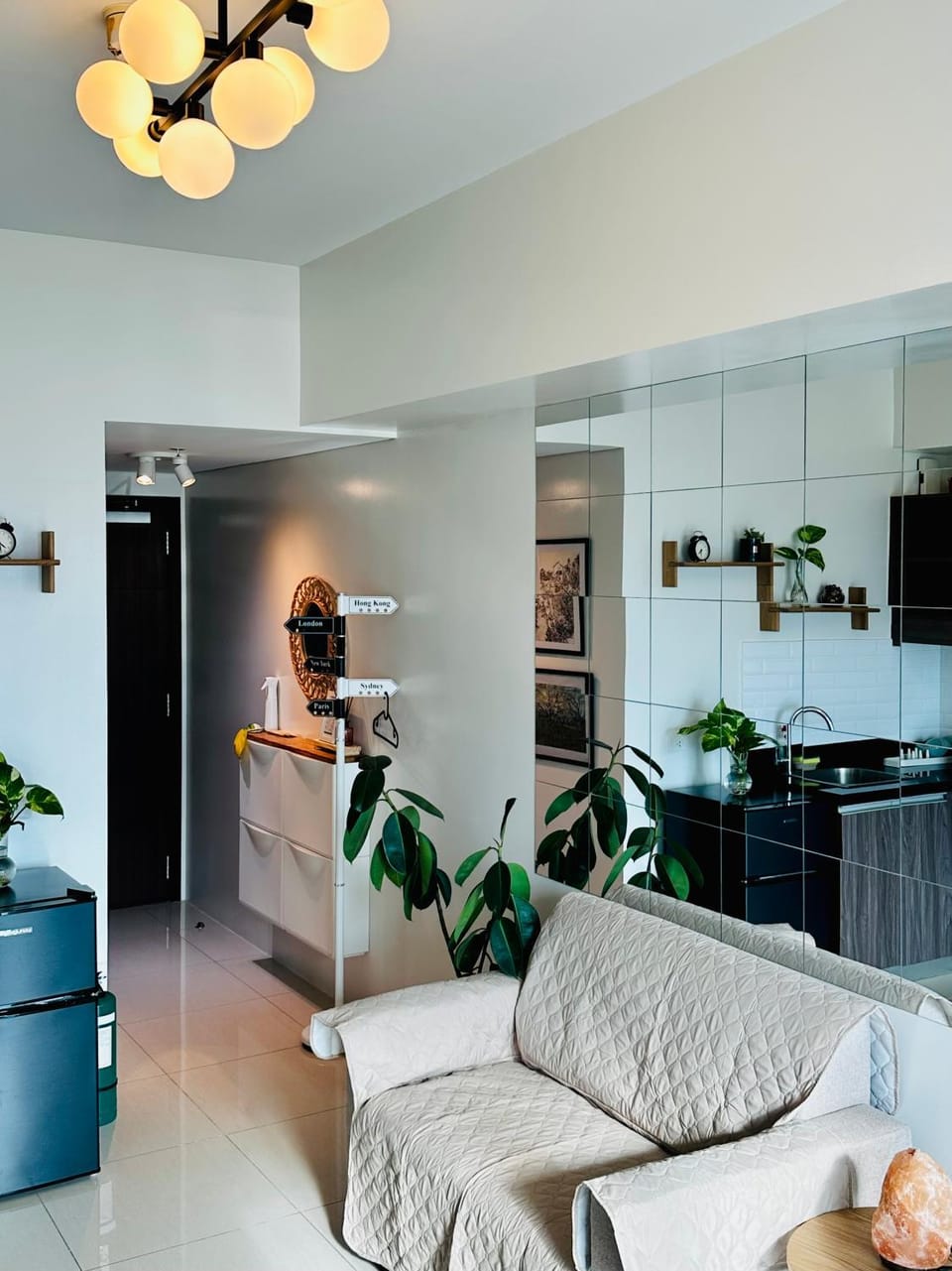 Casa La Vista Apartment in Mandaluyong