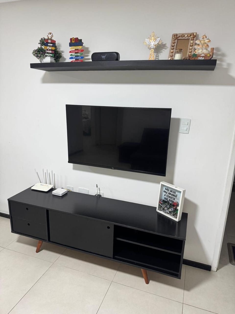 Communal lounge/ TV room, TV and multimedia