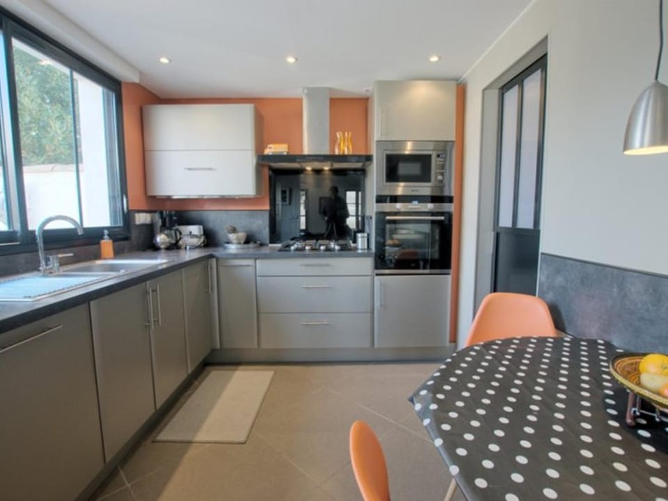 Maison charmante avec WiFi près des plages et pistes cyclables - FR-1-835-9 House in Nouvelle-Aquitaine