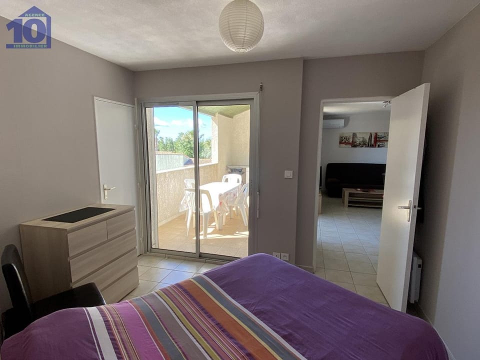 Appart spacieux 6 pers avec clim et parking - FR-1-781-99 Apartment in Occitanie
