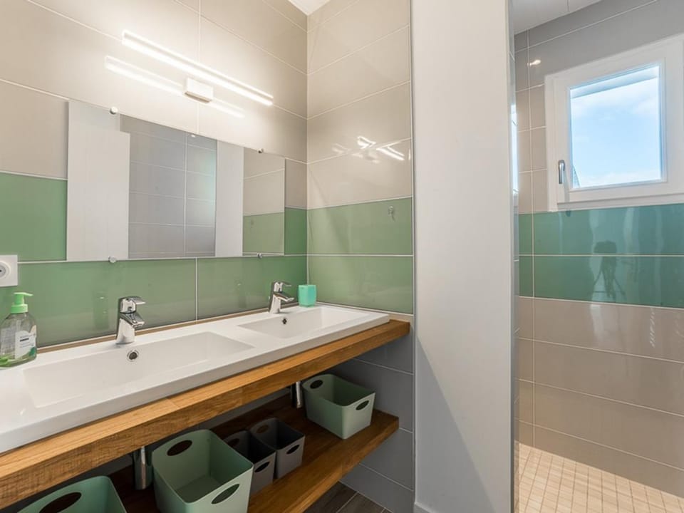 Maison spacieuse pour 8 pers. proche de la plage - FR-1-835-23 House in Sainte-Marie-de-Ré