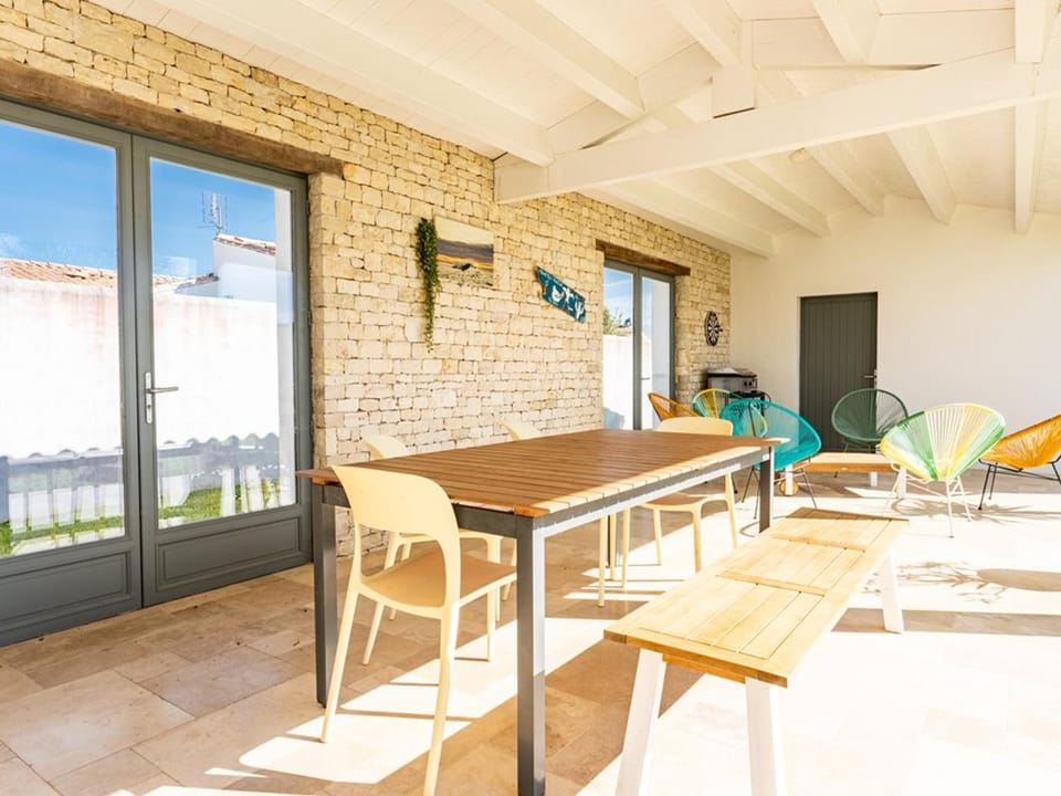 Maison spacieuse pour 8 pers. proche de la plage - FR-1-835-23 House in Sainte-Marie-de-Ré