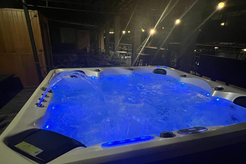 Hot Tub