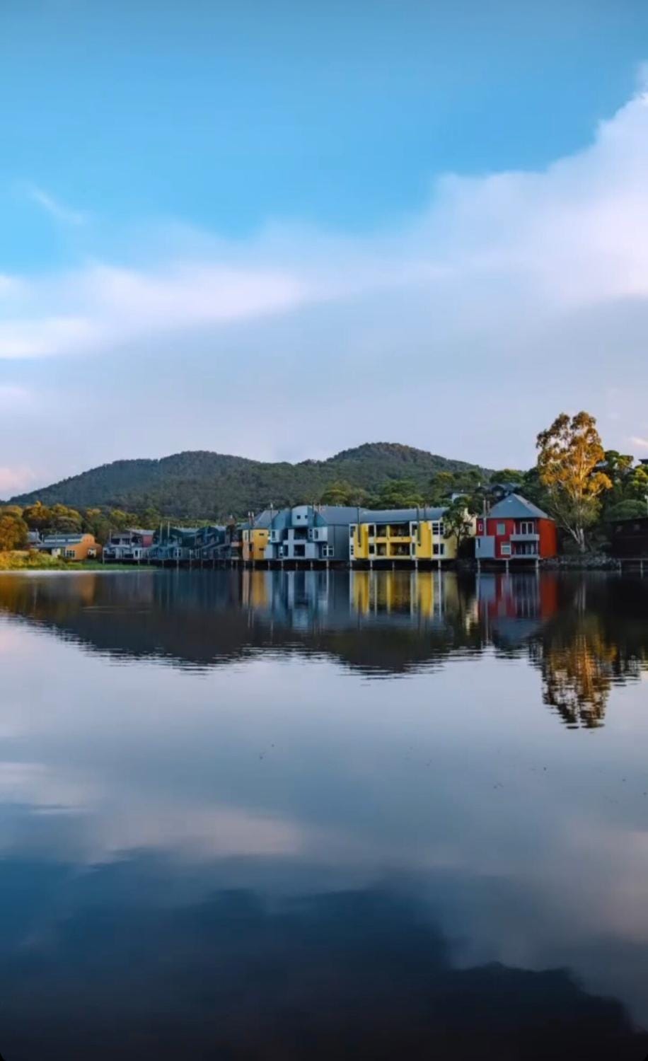 Natural landscape, Lake view, Mountain view