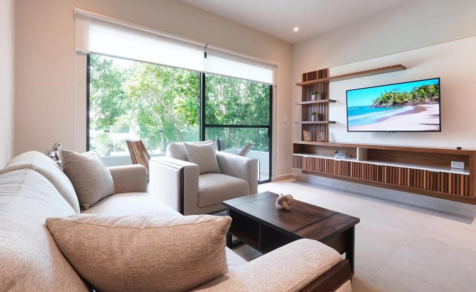 NEW Condo Jaguar 12min to Caribe,Pools,Playground House in Playa del Carmen